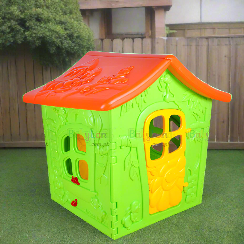 PLAY FOREST HOUSE