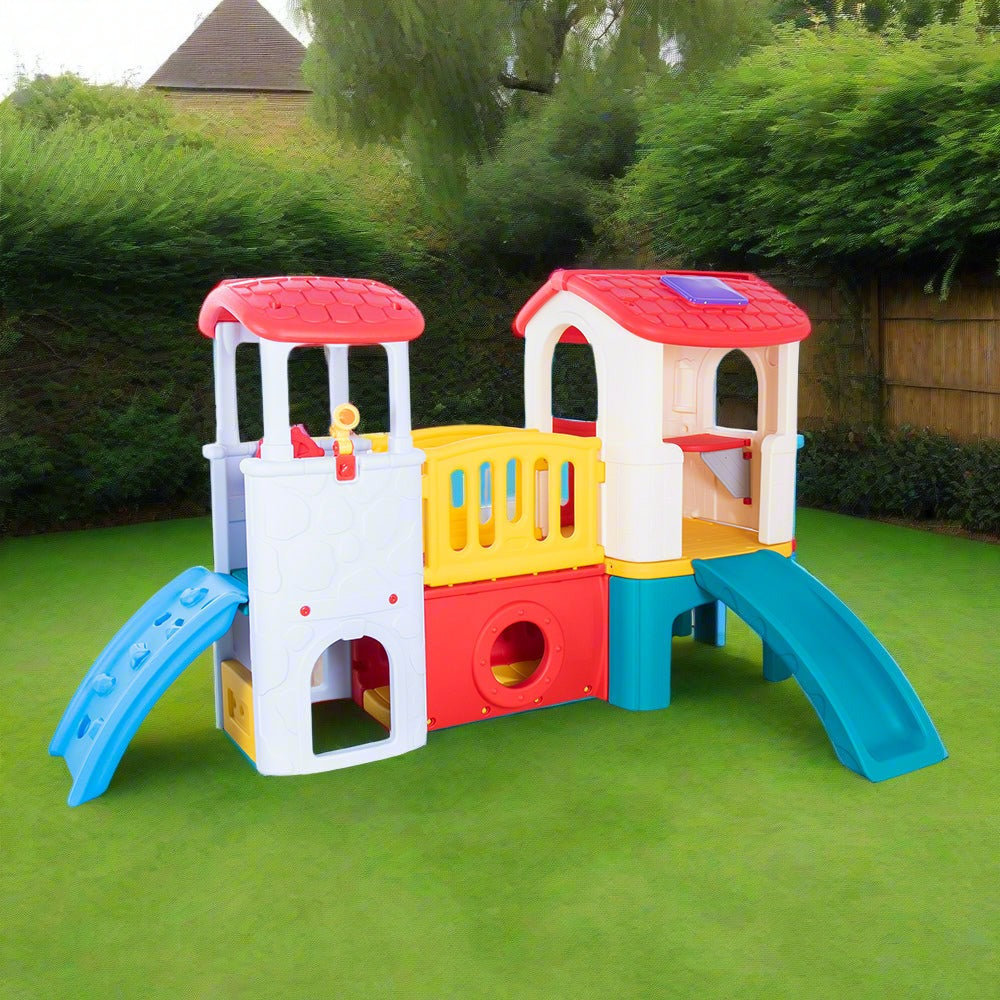 KID DLX PLAY CENTER + SLIDE L-109" W-72" H-69"