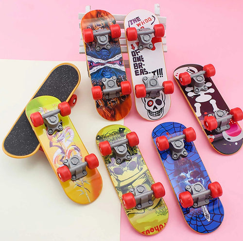 SKATE BOARDS