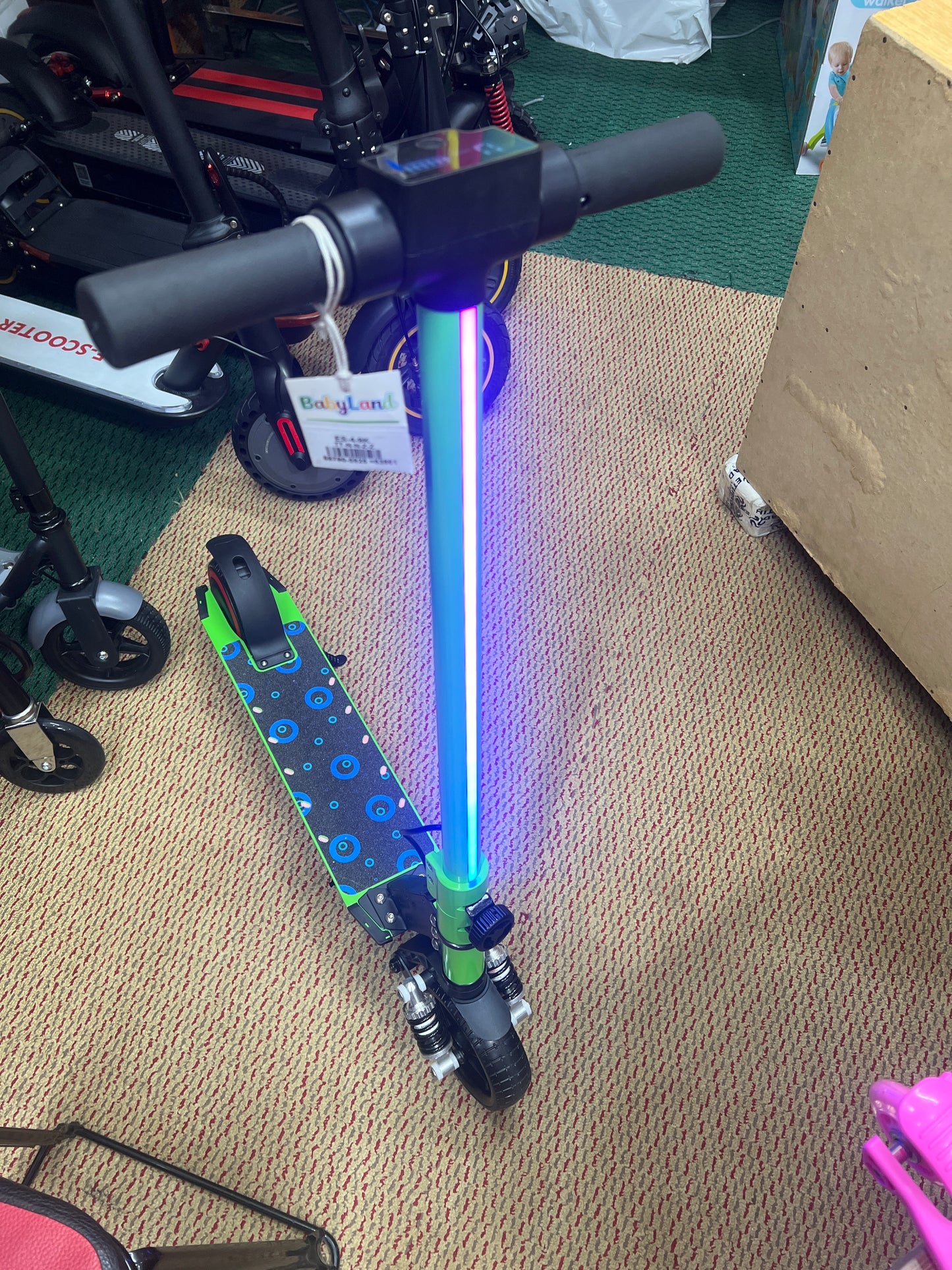 KIDS ELECTRIC SCOOTY