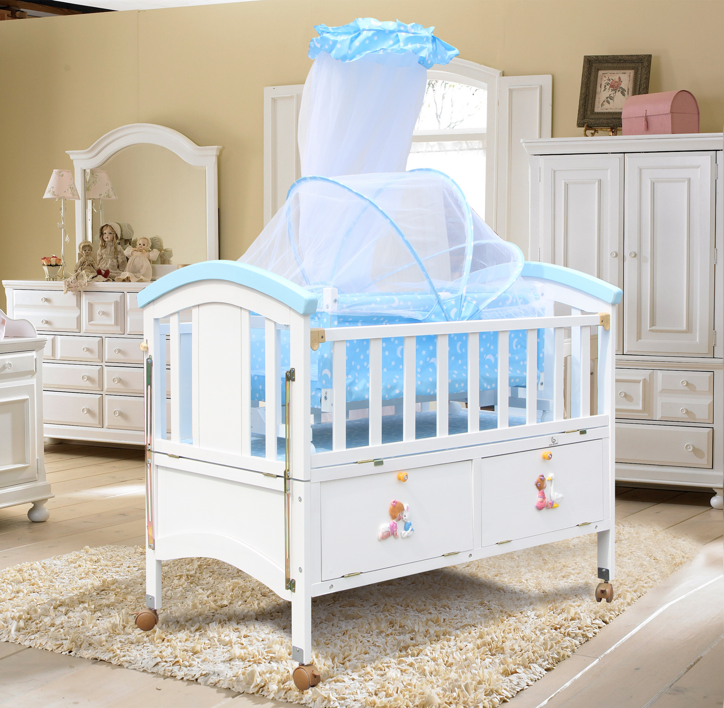 BABY COT