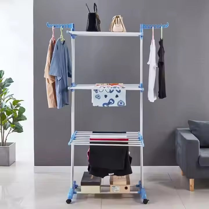 CLOTH HANGER / STAND