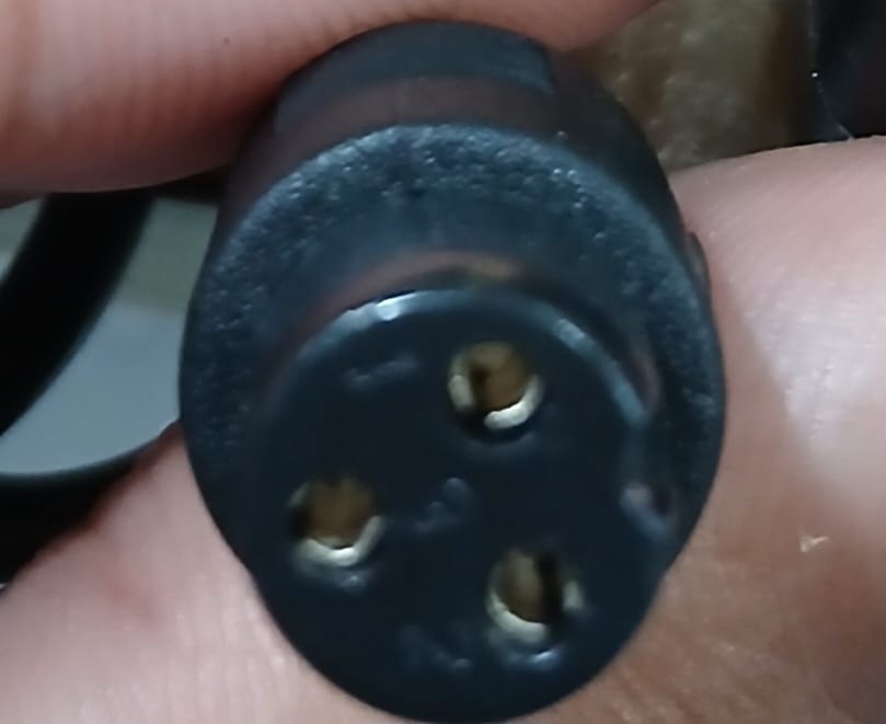 AUTO RUNNER CHARGER 36 VOLT IMPORTED WITH LIGHT