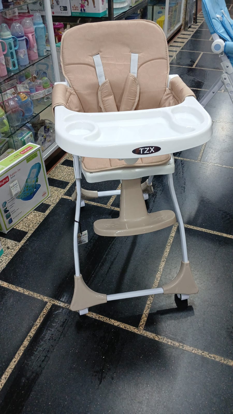 KIDS FEEDING CHAIR