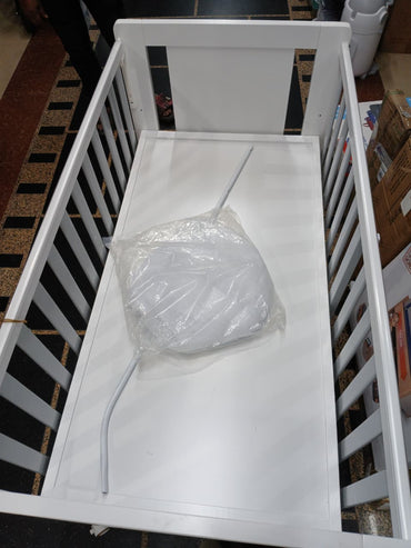 BABY COT